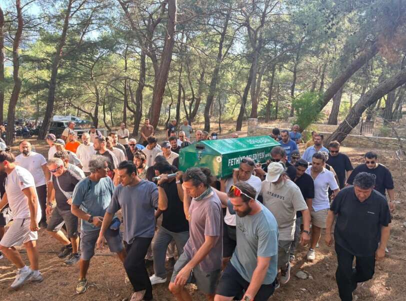 Ölüdeniz’deki Paraşüt Kazasında Hayatını Kaybeden Ali Kıdıl Son Yolculuğuna Uğurlandı 1